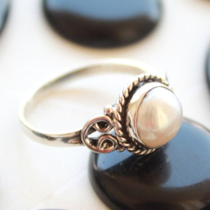 Silverco “Silent Shine” Pearl Ring
