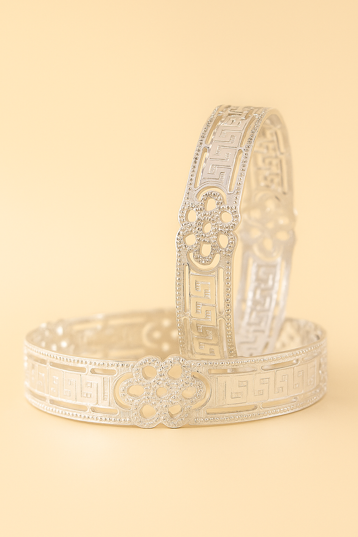 Elegant Silver Gleam Bangles