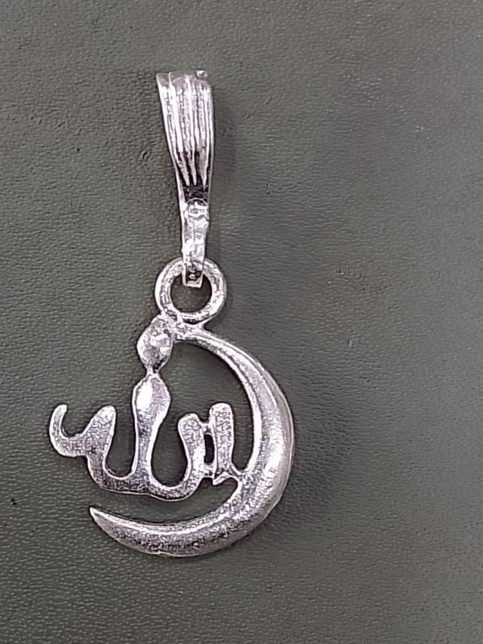 Silver Islamic Crescent Moon & Allah Pendant
