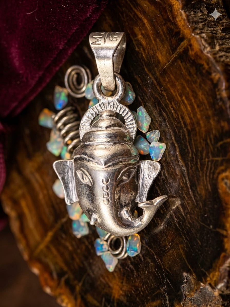 SILVERCO Ganpati Vighnaharta Antique Silver Locket